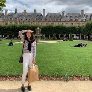 Meet your Posher, Sienna